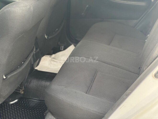 Toyota Corolla 2006, 370,000 km - 1.4 l - Xırdalan