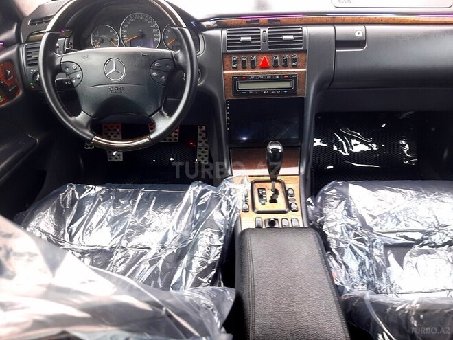 Mercedes E 320 2000, 246,000 km - 3.2 l - Bakı