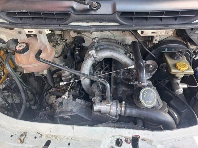 Ford Transit 1994, 548,757 km - 2.5 l - Salyan