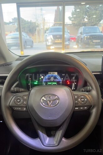 Toyota Corolla Cross-9