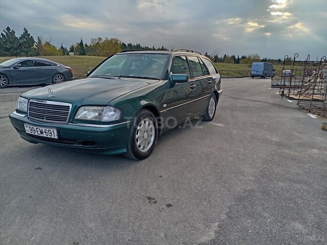 Mercedes C 200 1998, 300,137 km - 2.0 l - Bakı