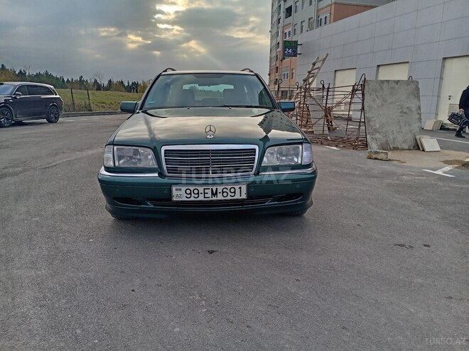 Mercedes C 200 1998, 300,137 km - 2.0 l - Bakı