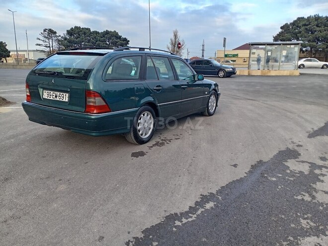 Mercedes C 200 1998, 300,137 km - 2.0 l - Bakı
