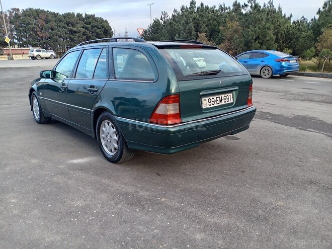 Mercedes C 200 1998, 300,137 km - 2.0 l - Bakı