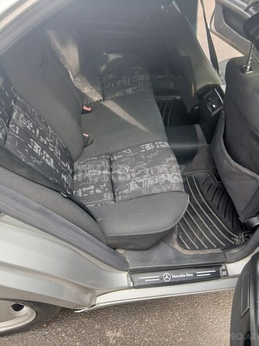 Mercedes E 230 1996, 560,000 km - 2.3 л - Bakı