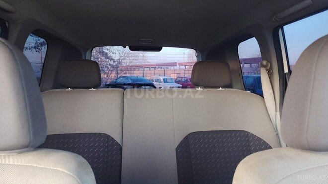 Nissan X-Trail 2011, 169,600 km - 2.5 л - Qazax