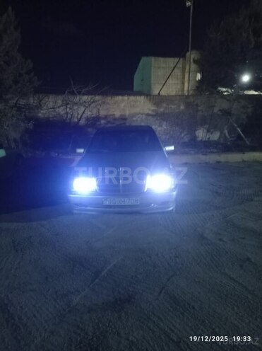 Mercedes C 220 1995, 315,000 km - 2.2 л - Sumqayıt