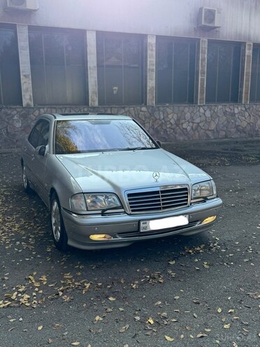 Mercedes C 240 1998, 252,800 km - 2.4 l - Cəlilabad
