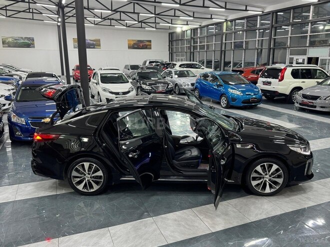 Kia K5-14