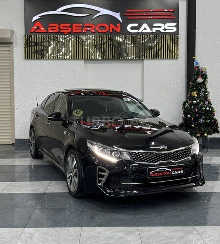 Kia K5-4