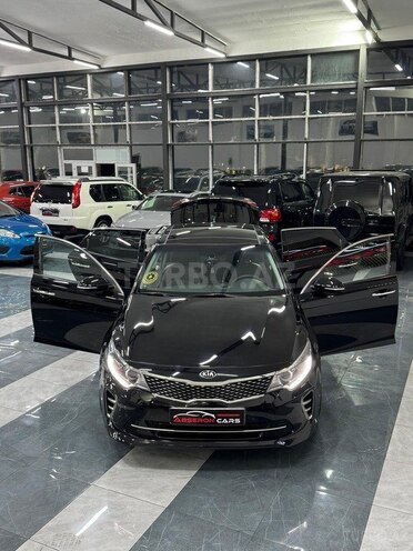 Kia K5-7