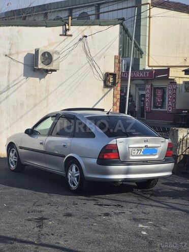 Opel Vectra 1998, 420,000 km - 1.8 l - Bakı