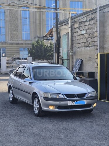 Opel Vectra 1998, 420,000 km - 1.8 l - Bakı