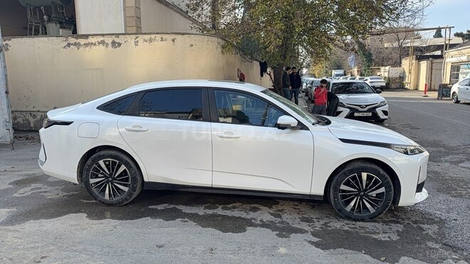 Changan Qiyuan A05 2025, 30,000 km - 1.5 l - Bakı