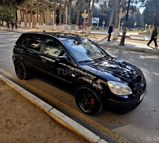 Kia Rio 2006, 368,000 km - 1.4 l - Bakı