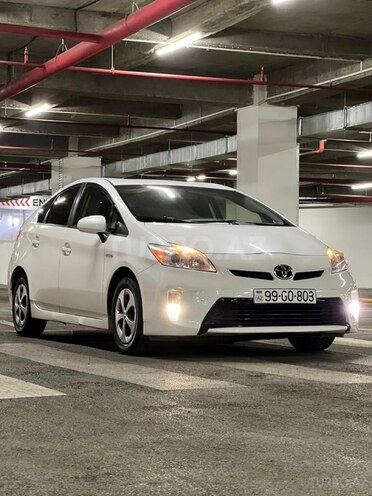 Toyota Prius 2014, 394,289 km - 1.8 l - Gəncə
