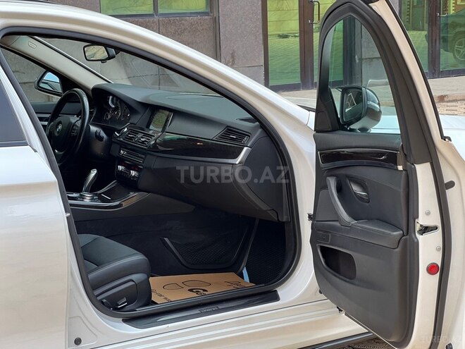 BMW 528 2015, 73,000 km - 2.0 l - Gəncə