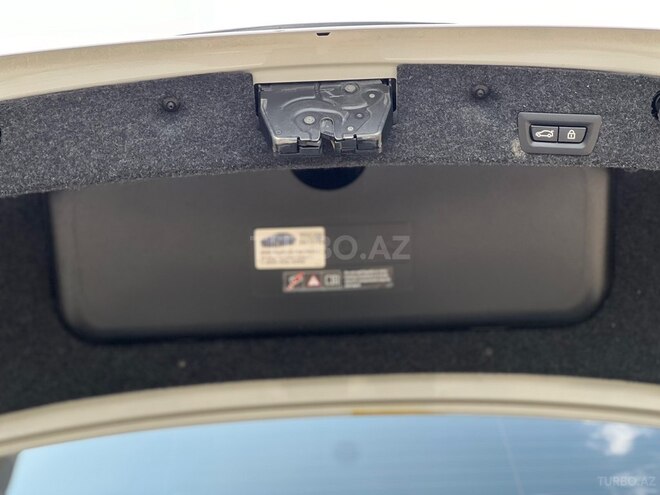 BMW 528 2015, 73,000 km - 2.0 l - Gəncə