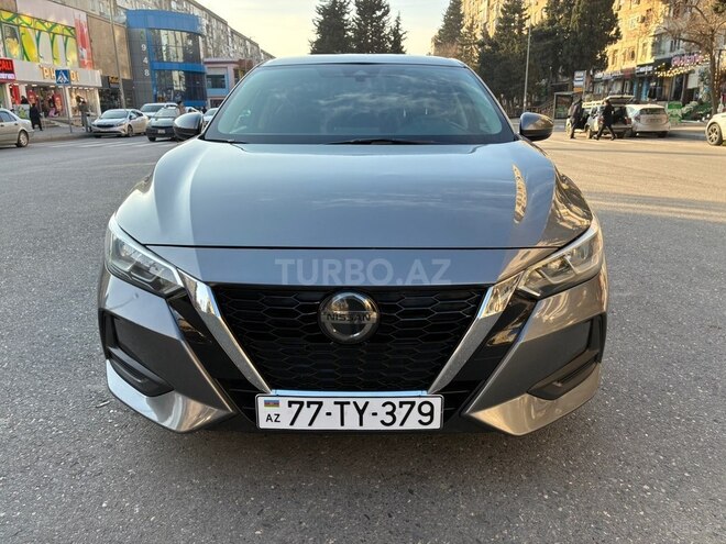 Nissan Sentra-1