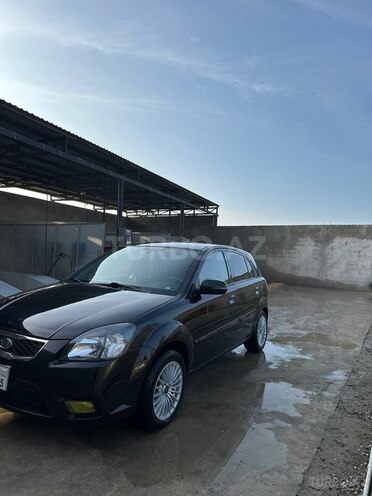 Kia Rio-9