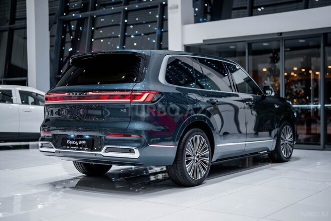 Geely Galaxy M9-8