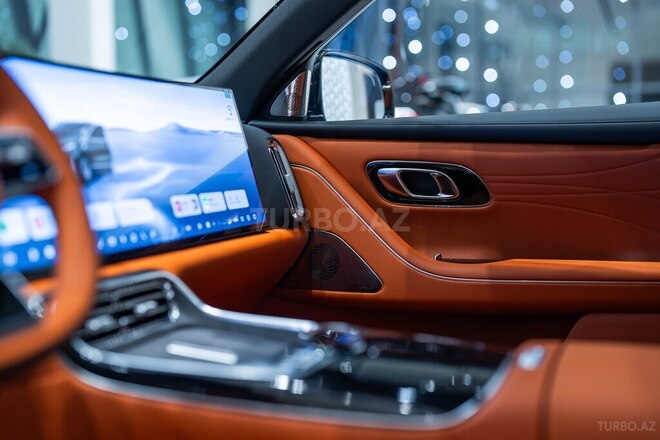 Geely Galaxy M9-11