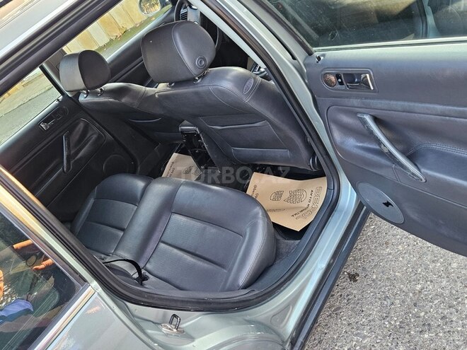 Volkswagen Passat 2004, 218,000 km - 1.8 l - Sumqayıt
