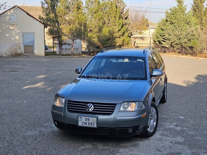 Volkswagen Passat 2004, 218,000 km - 1.8 l - Sumqayıt