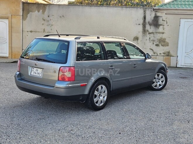 Volkswagen Passat 2004, 218,000 km - 1.8 l - Sumqayıt