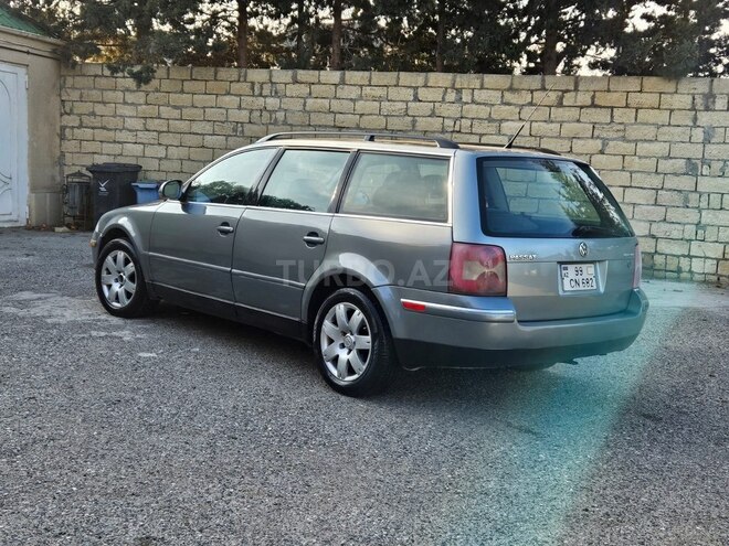Volkswagen Passat 2004, 218,000 km - 1.8 l - Sumqayıt