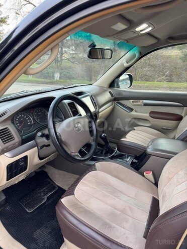 Toyota Land Cruiser Prado 2006, 260,235 km - 2.7 l - Quba