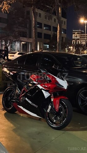 Ducati  2012, 37,000 km - 0.9 l - Bakı