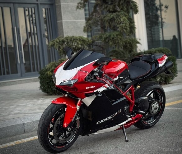 Ducati  2012, 37,000 km - 0.9 l - Bakı