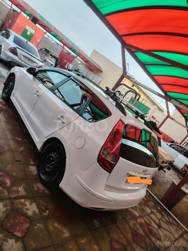 Hyundai i30 2010, 225,400 km - 1.6 л - Gəncə