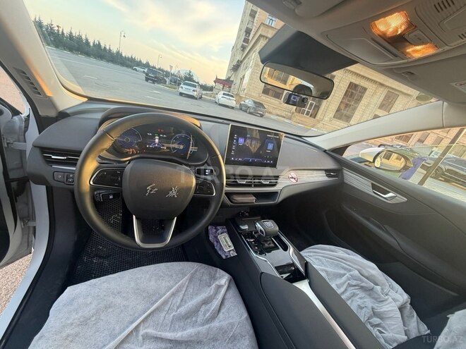 Hongqi  2025, 6,000 km - 0.0 л - Bakı