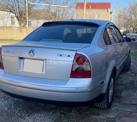Volkswagen Passat 2001, 300,000 km - 1.8 l - Bakı