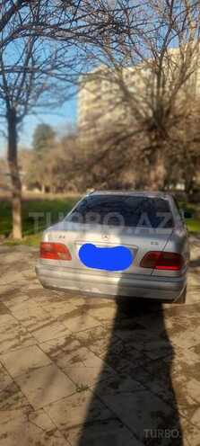 Mercedes E 220 1999, 440,000 km - 2.2 l - Bakı