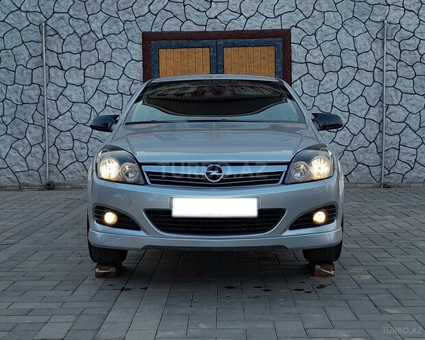 Opel Astra 2007, 360,000 km - 1.3 l - Saatlı