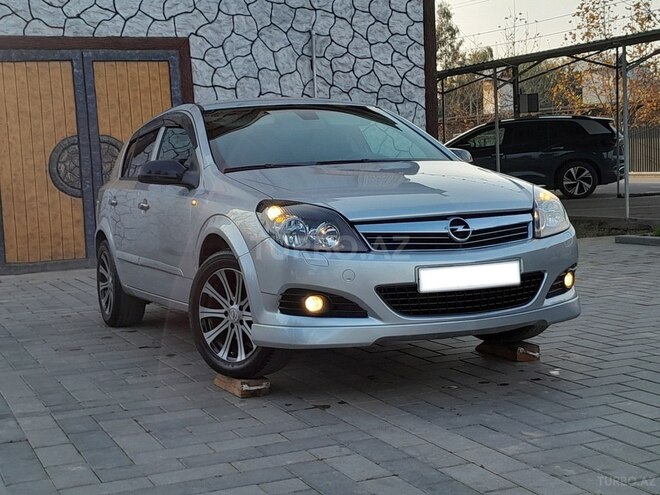 Opel Astra 2007, 360,000 km - 1.3 l - Saatlı
