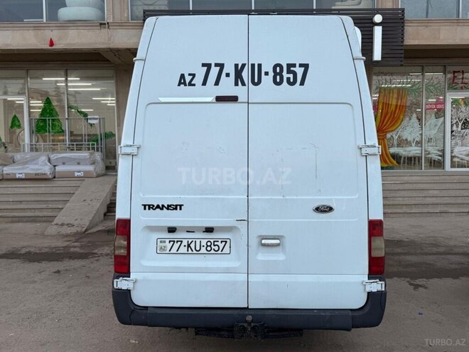 Ford Transit 2012, 260,233 km - 2.4 л - Salyan
