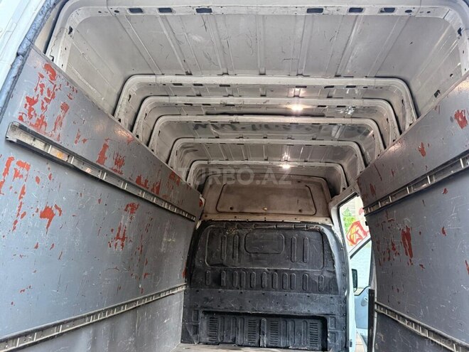 Ford Transit 2012, 260,233 km - 2.4 л - Salyan