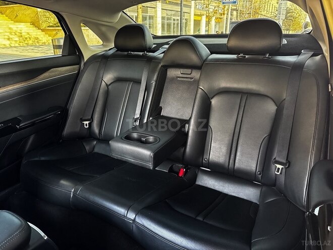 Kia K5-20