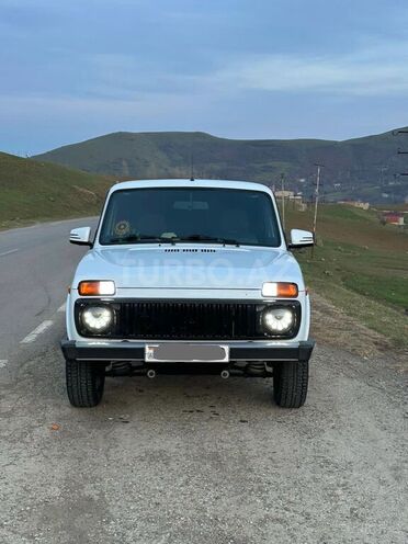 LADA (VAZ) Niva 2011, 151,000 km - 1.7 l - Yardımlı