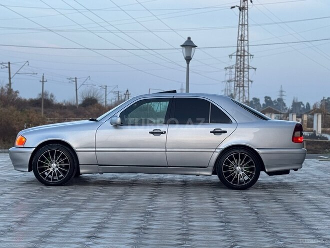Mercedes C 230 1999, 205,000 km - 2.3 л - Sabirabad