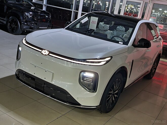 Changan Qiyuan Q07-13