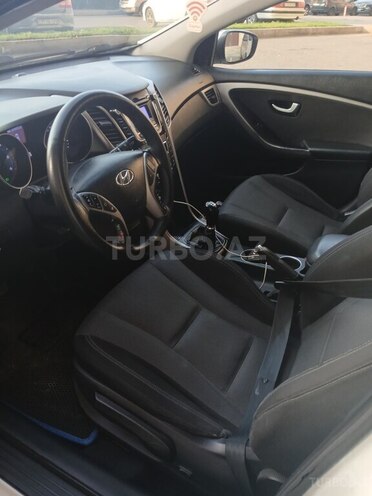 Hyundai i30 2015, 295,000 km - 1.6 л - Bakı