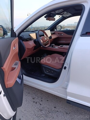 Changan  2025, 300 km - 1.5 l - Bakı