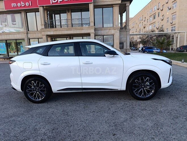 Changan  2025, 300 km - 1.5 l - Bakı