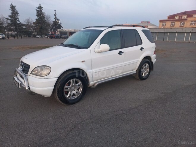 Mercedes ML 320 1999, 290,000 km - 3.2 л - Gəncə