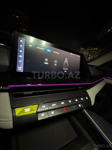 Changan  2023, 38,000 km - 1.5 л - Bakı